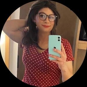 Meet your Posher, Marina